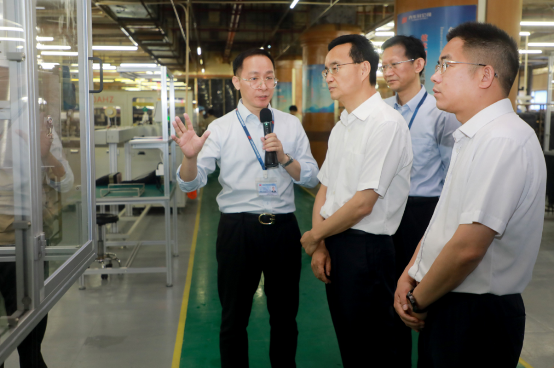 肇庆市委书记张爱军到利来国际高科调研