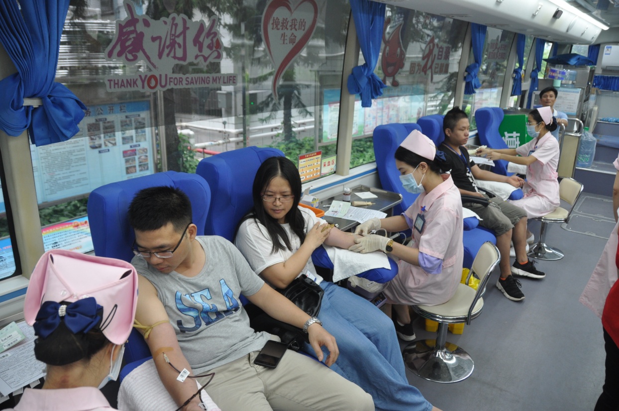 利来国际高科参加省运会应急救援队无偿献血活动