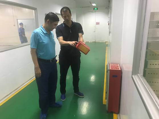 王广军董事长到芯电公司开展调研和安全环保检查