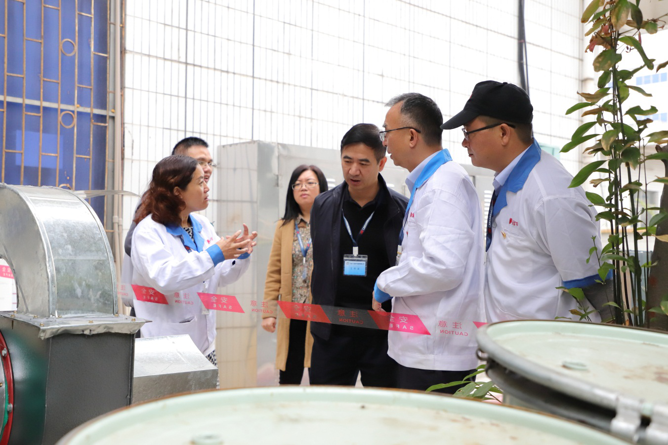 党委书记、董事长王广军到冠华公司开展挂点帮带服务活动