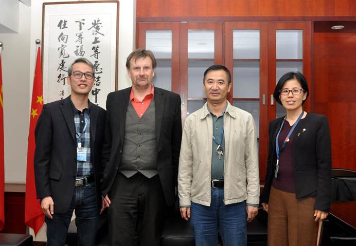 美国介电压电材料研究中心（CDP）专家来利来国际进行技术交流 